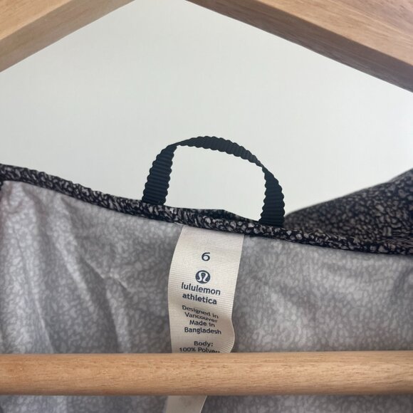 Lululemon Quarter Zip Windbreaker - Picture 3 of 4